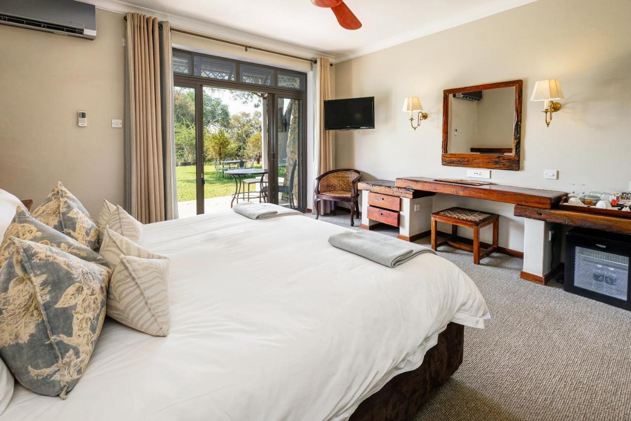Ilala Lodge Hotel Victoria Falls Eksteriør billede